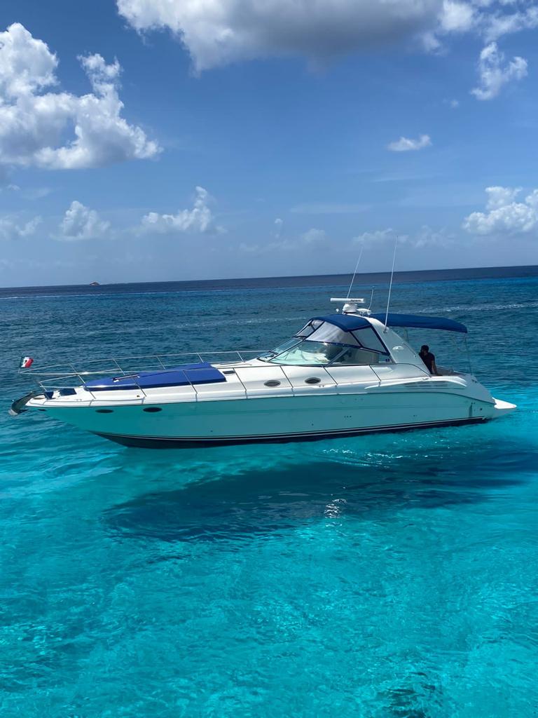 private yacht charter cozumel